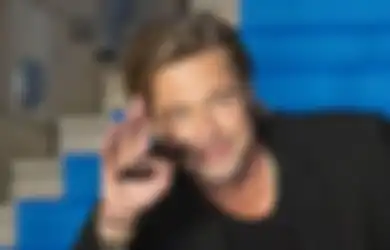 Demi Kegiatan Amal, Sebuah Perusahaan Bikin Lelang Spesial Dinner Bareng Brad Pitt!
