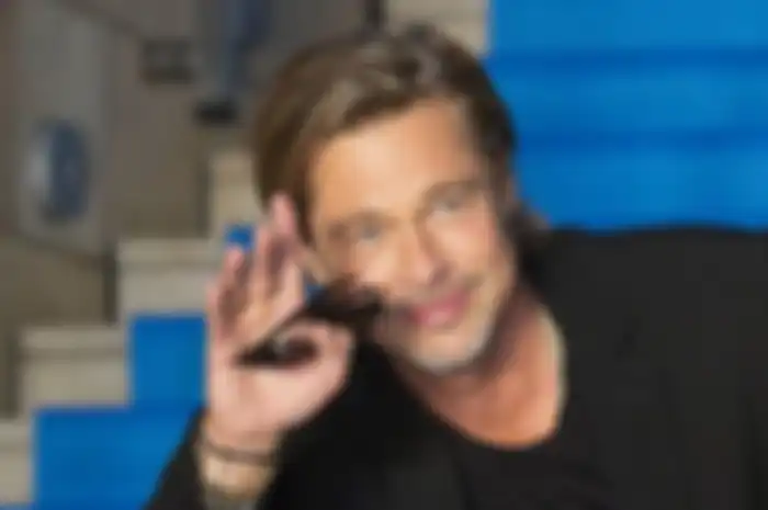 Charitybuzz buka lelang spesial dinner bareng Brad Pitt. 