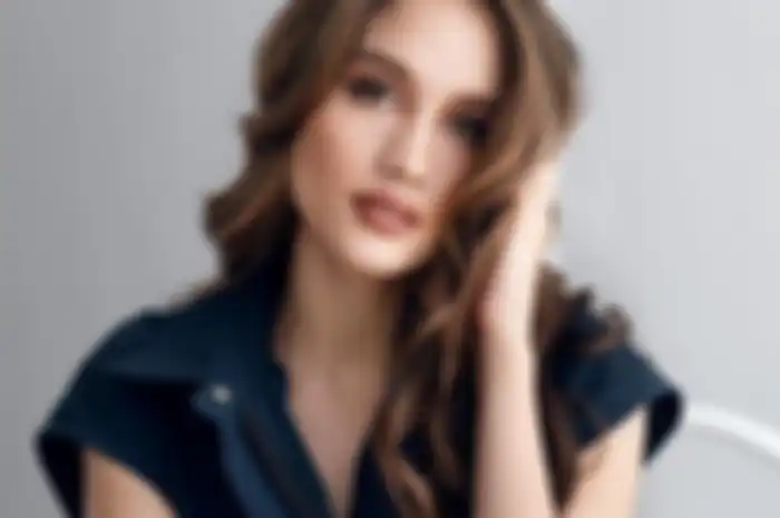Cinta Laura