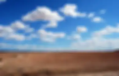 Penampakan Awan Terlebah Viral di TikTok, Benarkah Jadi Pertanda Buruk?