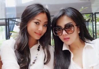 Gaya Kembar Calon Istri Reino Barack Syahrini dan Sahabat Sosialita Nina Kaginda Pakai Barang Mewah, Friendship Goals!