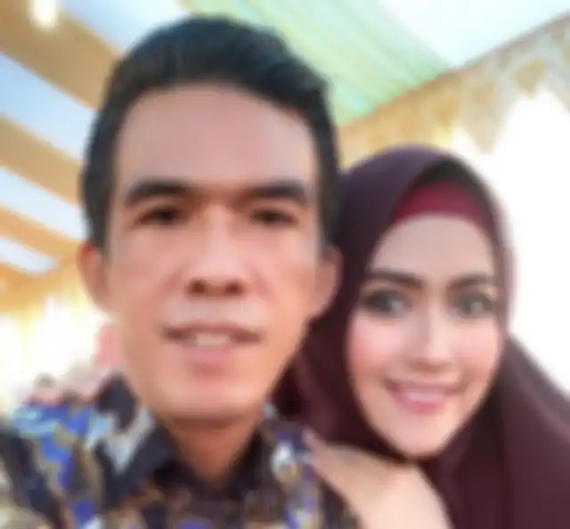 Bahagia Usai Dinikahi Suami Barunya dan Lepas dari Pelukan Kiwil, Kini Meggy Wulandari Malah Terciduk Curhat Soal Kerinduan pada Anak-anaknya, Tulis Kalimat Haru Menyayat Hati ini: Aku Rincu Tawa Candamu...
