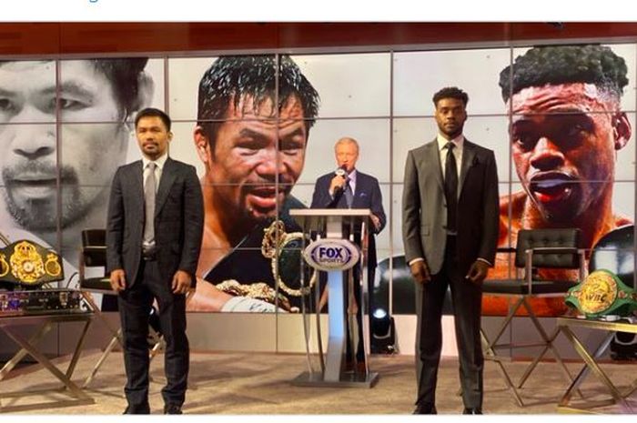 Dua petinju kelas welter, Manny Pacquiao dan Errol Spence Jr