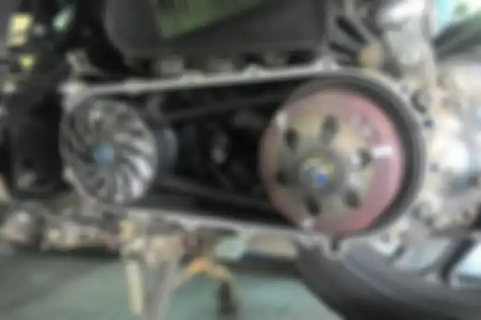 Vanbelt motor matic harus sering dicek.