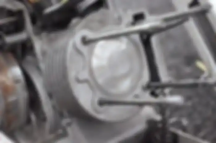 &bull;Contoh posisi piston di Mio 200 cc milik Tomo Speed Shop