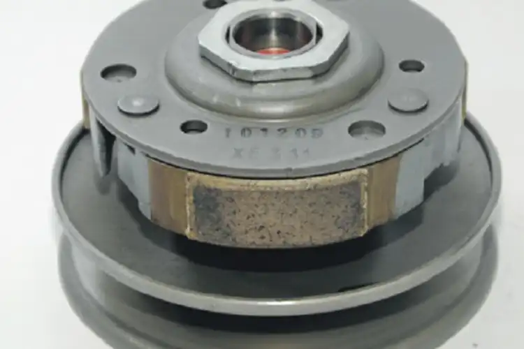  Akibat Nahan Gas di Tanjakan Kampas CVT Motor Matic Habis Sebelah