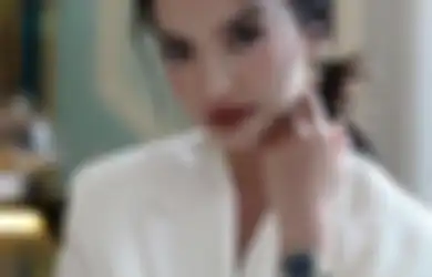 Usianya Nyaris Kepala 4, Artis Cantik Ini Belum Kepikiran Menikah malah Lebih Tertarik pada Mahkluk Ini