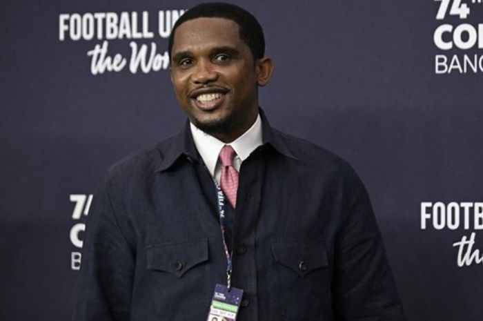 Presiden Federasi Sepak Kamerun Samuel Eto'o terkena sanksi berat dari FIFA.