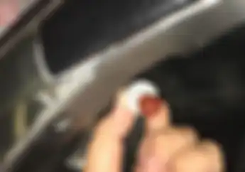 Cara Simpel Ganti Bohlam Sein Yamaha NMAX, Tinggal Raba dan Putar Tanpa Perlu Kunci