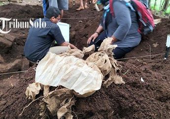 Diduga Sebagai Perantara Santet, Dua Pocong Mini Hebohkan Warga Boyolali, Isinya Bikin Merinding!