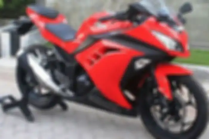 Gambar ilustrasi Kawasaki Ninja 250 FI