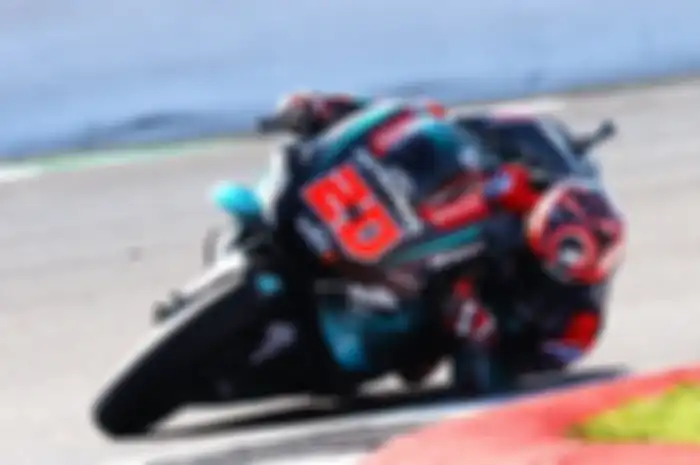 Nama Fabio Quartararo jadi yang tercepat dan enggak terkejar dalam sesi latihan resmi ketiga (FP3) MotoGP Valencia Spanyol (16/11/2019).