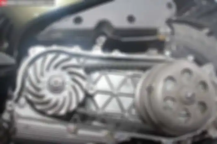 Vespa S 150 Getar, Cara Atasinya Cuma Dibubut Biar Sembuh!