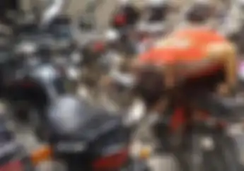 Puluhan Motor Diangkut Polisi Saat Razia Balap Liar di Madura