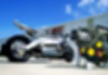 Gokil! Motor Ini Pakai Mesin Helikopter, Coba Dengar Suara Sangarnya