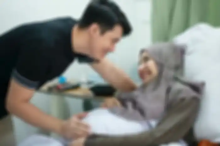 Irwansyah dan Zaskia Sungkar