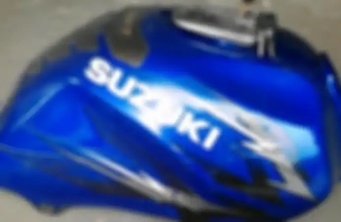 Ilustrasi tangki Suzuki Thunder 125 orisinil