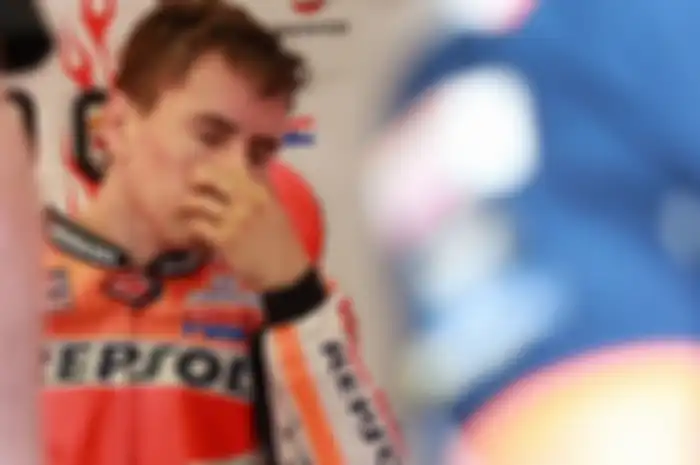 Jorge Lorenzo secara mengejutkan akan pensiun usai MotoGP Valencia 2019.