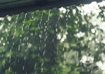 Mandi Air Hujan Berujung Petaka, Bocah 10 Tahun Dikabarkan Alami Nasib Malang Bermula dari Sandal Jepitnya yang Hanyut