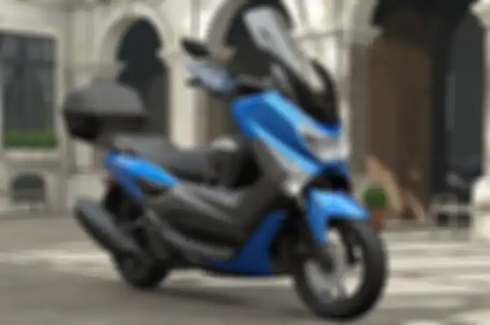 Yamaha NMAX lengkap dengan semua opsional