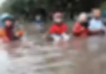 Semarang Diterjang Banjir Rob, Trik Menghidupkan Motor yang Habis Terendam Biar Enggak Keluar Duit Banyak