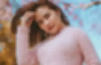 Pasang AC di Rumah Memang Tak Ada Salahnya, Bagaimana Jika Artis Ini Justru Letakan Pendingin Ruang di Garasi Mewahnya, Begini Kata Prilly!