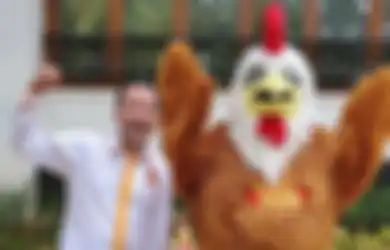 Muak Dituding Selundupkan Karyawan untuk Colong Resep Rahasia I Am Geprek Bensu, Adik Ruben Onsu Beri Pernyataan Tegas: Saya yang Bereksperimen!