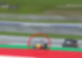 Terlibat Duel Seru, Adik Marc Marquez Terjatuh di Tikungan Terakhir, Adik Valentino Rossi Juara 3, Simak Videonya