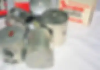 Pemilik dan Kolektor Motor 2-tak Jangan Panik, di Toko Ini Stok Spare Part Motor Lawas Banyak