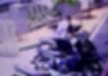 Koplak, Spesialis Maling Sepatu Ketangkap, Gara-Gara Motornya Ketinggalan