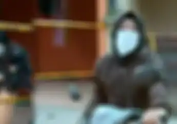 Heboh.. Cewek Misterius Terobos Rumah Teroris, Warga Fokus Pada Kejanggalan di Motornya