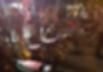 Tegang, Belasan Pemakai Motor Bentrok dengan Anggota TNI di Bali