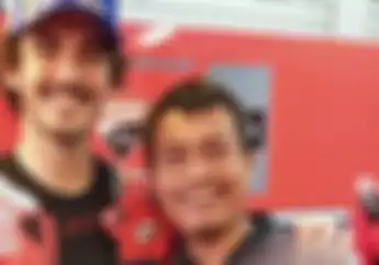 Orang Indonesia yang Menghantarkan Francesco Bagnaia Juara Dunia MotoGP 2022, Bukan Teknisi Helm Sembarangan