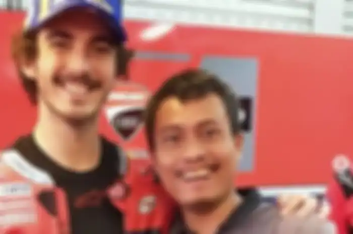 Foto ilustrasi. Mugiyono, orang Indonesia sekaligus teknisi helm yang menghantarkan Francesco Bagnaia juara dunia MotoGP 2022.