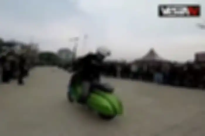 Aksi freestyle Vespa