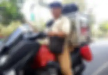 Yamaha Xeon Miliknya Gak Kuat, Pria Ini Pakai Yamaha NMAX Buat Jadi Warteg Keliling, Setengah Hari Sudah Laku