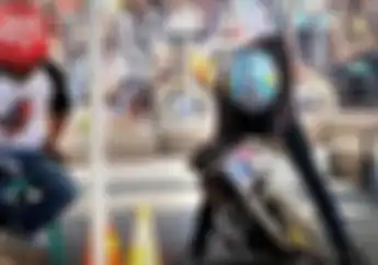 Sering Dikata Lebay, Nih Maksud Joki Drag Miringin Motornya Sebelum Gas Poll
