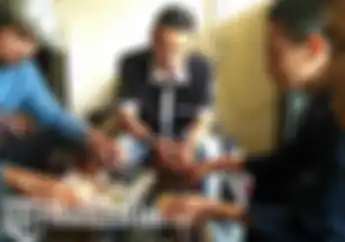 Jempolan.. Mahasiswa Bikin Helm Anti Ngantuk yang Dilengkapi Sensor Otak