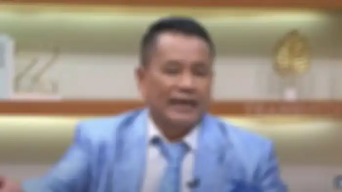 Hotman Paris menceritakan titik terendah di hidupnya