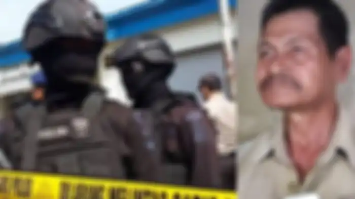 (Kanan) Zulfahri, orang tua Muhammad Yusuf Rangkuti, terduga teroris yang ditangkap Densus 88, Selasa (16/5/2018)