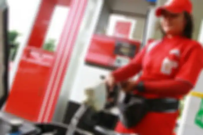 Gunakan bensin yang sesuai dengan spesifikasi mesin