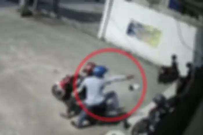 Begal todong piston saat kepergok