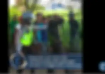 Oknum Polisi Gadungan Babak Belur Dihajar Masa, Pura-pura Menilang Ternyata Merampok Seorang Siswi!