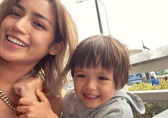 Menangis Ceritakan Kondisi Penyakitnya, Jessica Iskandar: Takut Kalau Misalnya Ga Bisa Lihat Anakku Besar