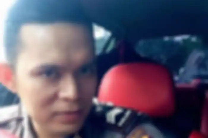 Briptu January Rantos yang melakukan kekerasan kepada siswa SMP di Padang, Sumbar.
