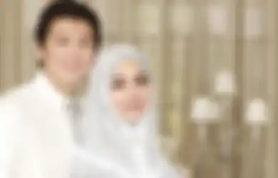 Curahan Hati Syahrini Terkuak, Perlakuan Reino Barack Selama 2 Tahun Menikah, Inces Tulis Soal Cobaan dan Mohon Doa: Kita Sedang Belajar Istiqomah