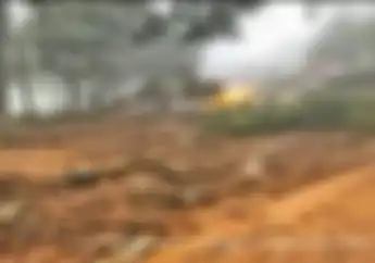 Waduh! Longsor Pada 4 Titik, Jalur Puncak Ditutup Hari Ini