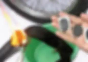 Masih Pakai Ban Dalam dan Bocor, Lebih Baik Tambal Tip Top Atau Bakar?