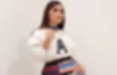 Tak Semulus Biasanya, Ayu Ting Ting Pamer Foto Wajah Polos Tanpa Riasan Makeup Jawab Tantangan Netizen hingga Lontarkan Kalimat Menohok Ini
