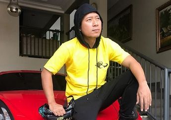 Kini Miliki Rumah Mewah, Denny Cagur Beberkan Perjuangan Masa Lalunya saat Harus Pindah Kontrakan Pakai Gerobak Sampah